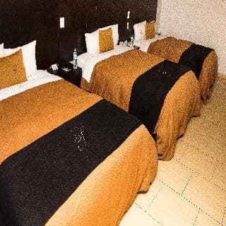 San Francisco Plaza Hotel, 