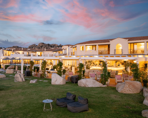 Mangia's Santa Teresa Sardinia, Curio Collection by Hilton, 