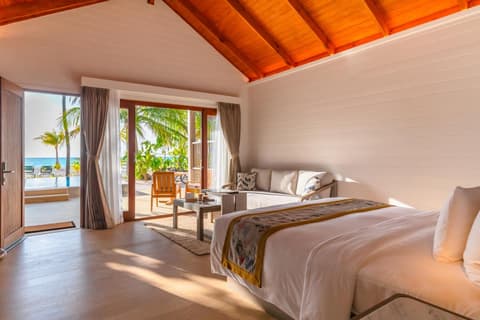 Meeru Maldives Resort Island, 