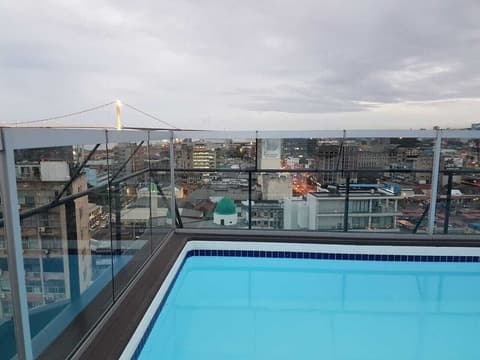 ONOMO Hotel Maputo, Rooftop Pool
