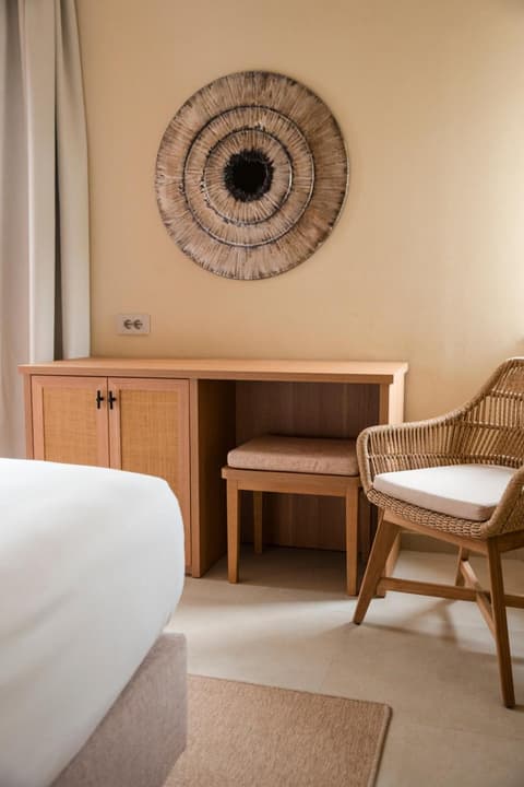 Mangia's Brucoli, Sicily, Autograph Collection, 