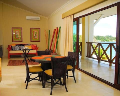 Playa Tortuga  Hotel & Beach Resort, 