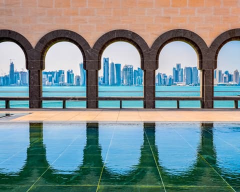 Qatar, Dubai y Emiratos Árabes (2026)