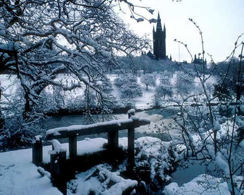 Leyendas Escocia Mística: Castillos, Leyendas y Whisky 2026