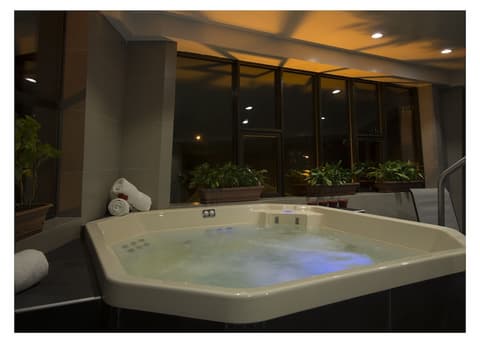 Casa Grande Suites, Spa