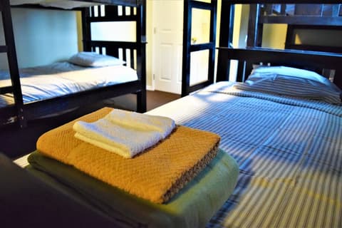 The Anderson Estates, Room