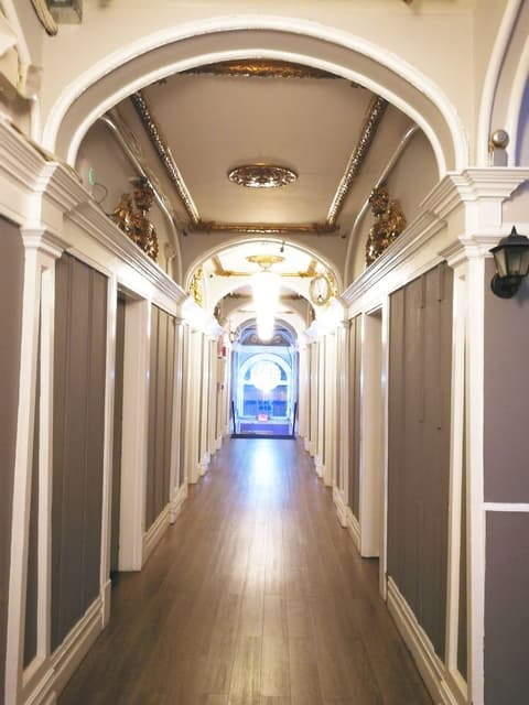 Sweden House Hotel, Interior Entrance