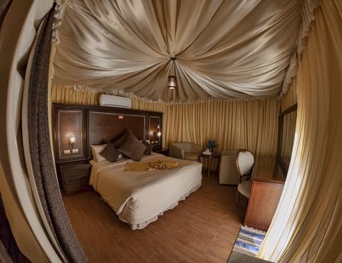 Wadi Rum Night Luxury Camp, 