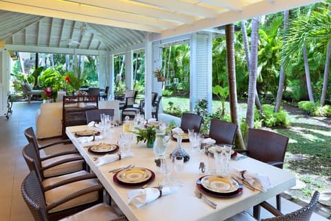 Sandy Lane - Jamoon by Blue Sky Luxury, Balcony