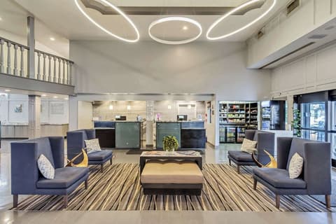 Radisson Hotel Salt Lake City Airport, Lobby