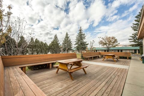 Quality Inn Rock Springs, Property grounds