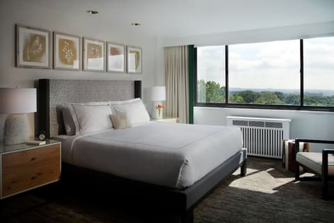 Glover Park - Georgetown, Room