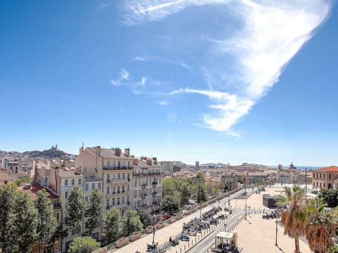 Ibis Marseille Centre Gare Saint Charles, Room