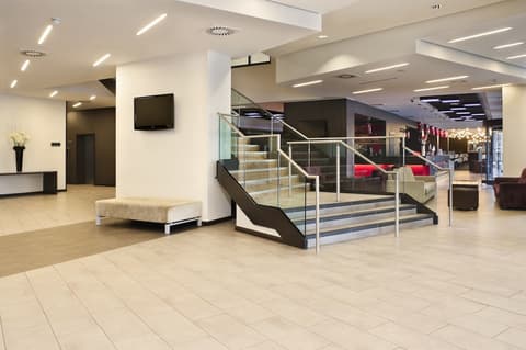 Crowne Plaza Birmingham City Centre by IHG, Lobby