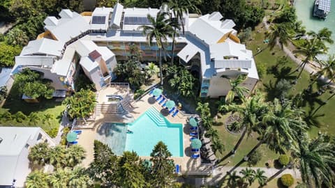 Canella Beach Hotel, Pool