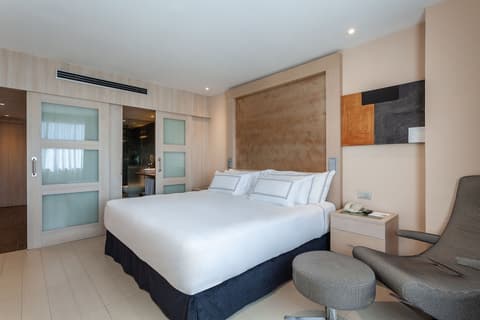 Melia Sevilla, Room