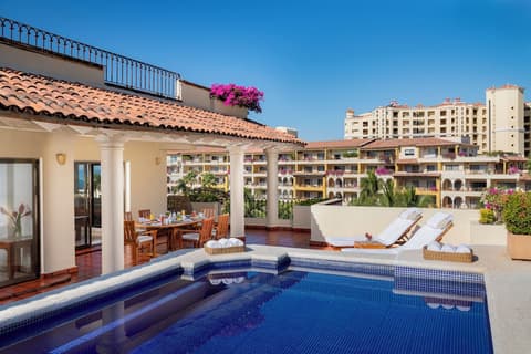 Velas Vallarta Suites Resort All Inclusive, Terrace/patio