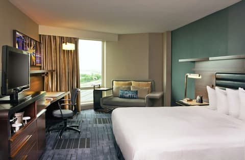 Hilton Newark Airport, Room