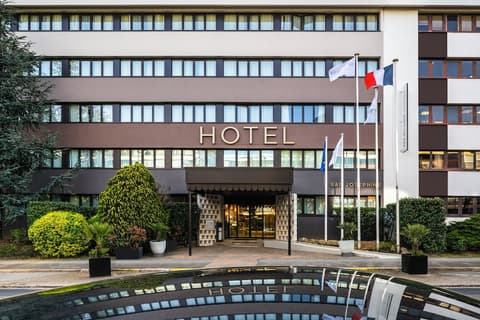 Mercure Versailles Paris Ouest, Exterior
