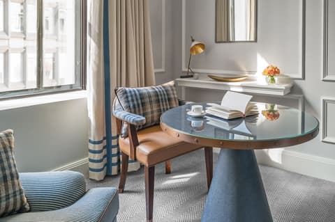 The Langham, Boston, Room