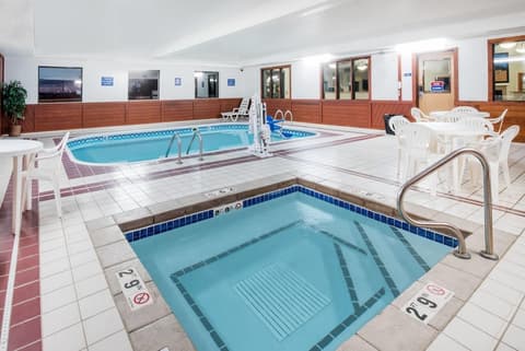 Days Inn by Wyndham Watertown, Pool