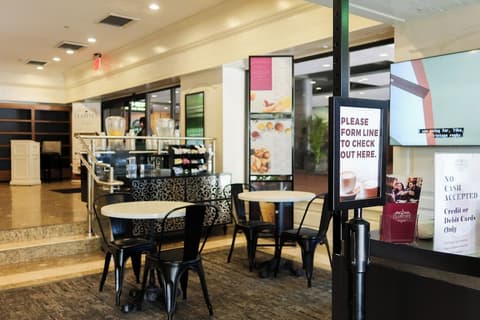 Holiday Inn New Orleans - Downtown Superdome by IHG, Coffee shop