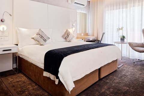 First Group Riviera Suites, Room