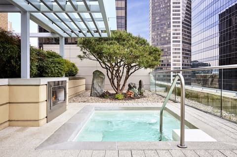 Rosewood Hotel Georgia, Room