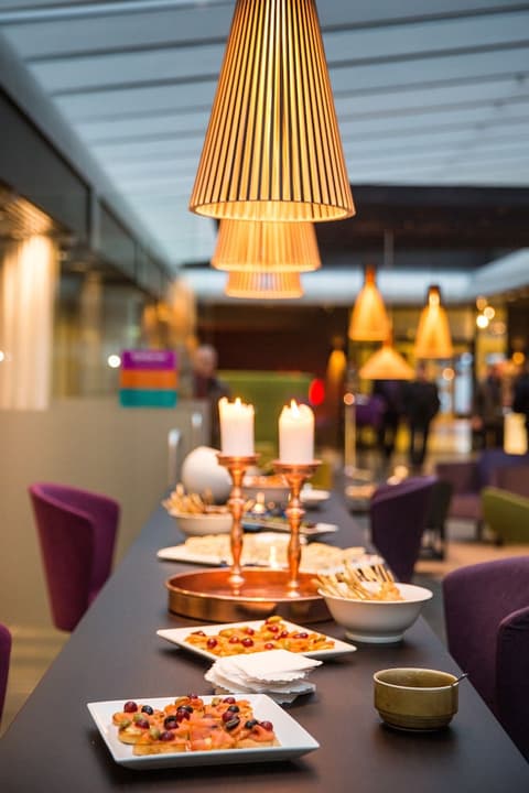 Park Inn by Radisson Reykjavik Keflavik Airport, Restaurant