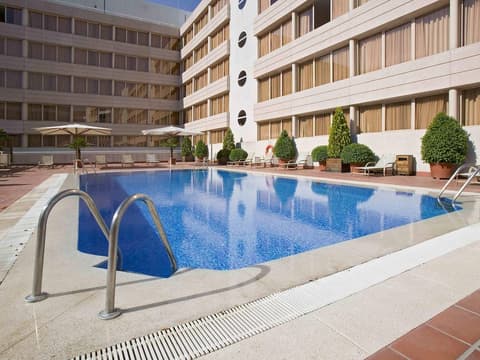 Novotel Madrid Campo de las Naciones, Pool