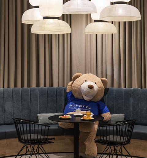 Novotel Madrid Campo de las Naciones, Reception