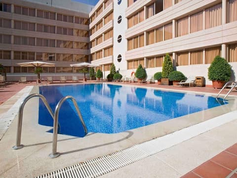 Novotel Madrid Campo de las Naciones, Pool