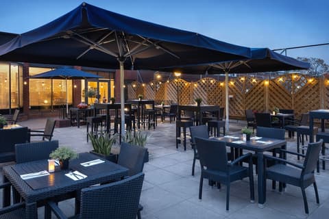 Delta Hotels by Marriott Heathrow Windsor, Restaurant