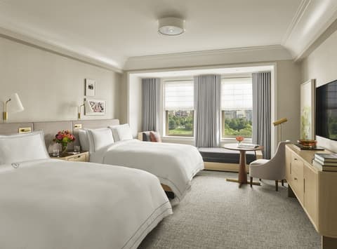 The Newbury Boston, Room