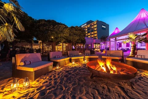 Dorint Main Taunus Zentrum Frankfurt/Sulzbach, Terrace/patio