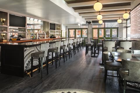 Staypineapple, A Delightful Hotel, South End, Bar (on property)