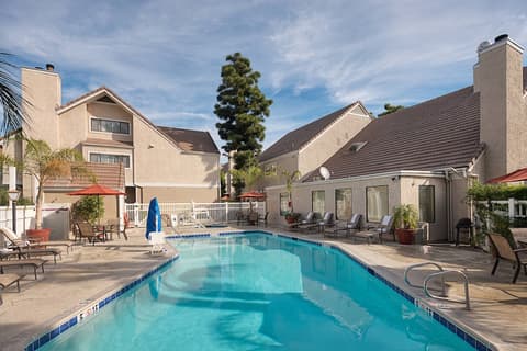 Residence Inn Ontario Airport, Pool