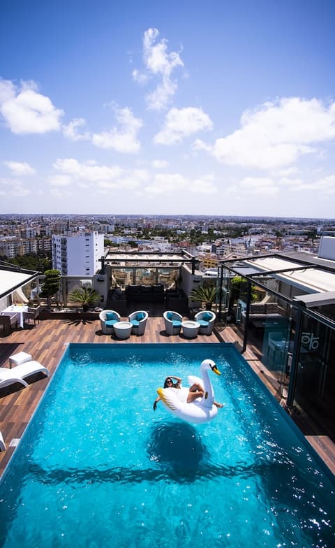 Mövenpick Hotel Casablanca, Rooftop pool