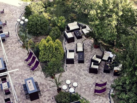 Mercure Hotel & Residenz Frankfurt Messe, Bar (on property)