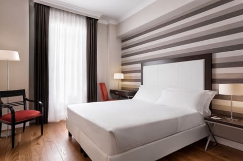 Sina Maria Luigia, Room