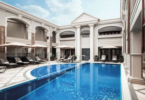 The Langham, Hong Kong, Pool