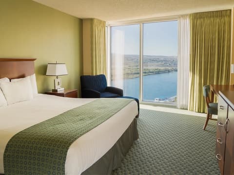 The Aquarius Casino Resort, BW Premier Collection, Room