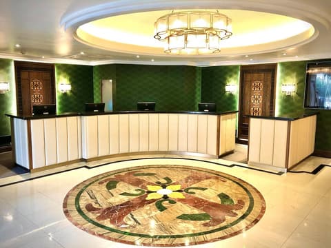 The Clermont London, Charing Cross, Reception