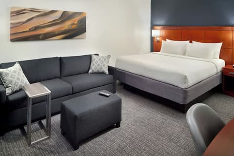 Courtyard by Marriott Tallahassee Downtown/Capitol, Room