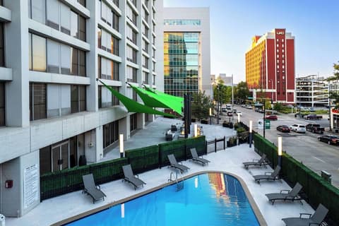 Hilton Birmingham Downtown at UAB, Pool