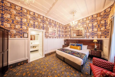 Prince's Gate Hotel, Room