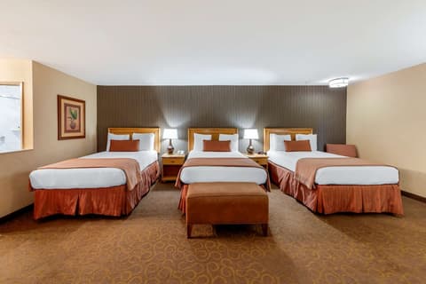 Best Western Plus Pavilions, Room