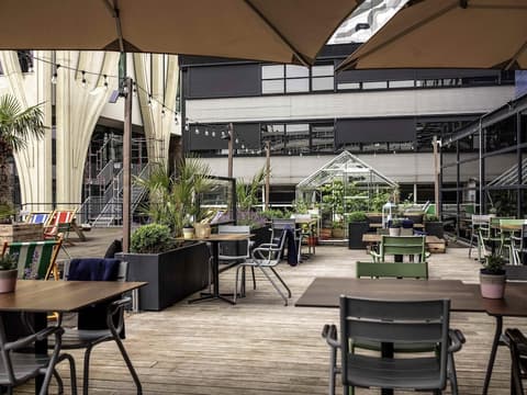 Mercure City Den Haag Central Hotel, Miscellaneous