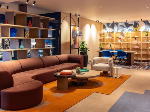 TRIBE Hotel Den Haag Centraal - Opened December 2025, Lobby sitting area