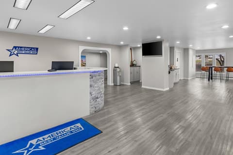 Americas Best Value Inn Austin University, Lobby